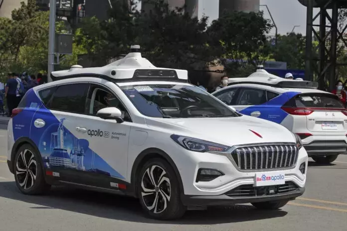 A Driverless Car Hits a Person Crossing Against the Light in China, Highlighting a Challenge for AI