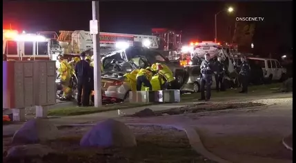 2 dead, 2 injured after car slams into parked vehicles in Ontario