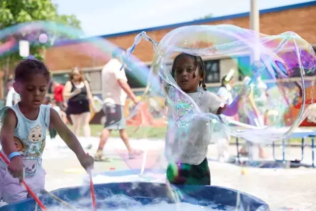 At Bubble Works event in Oak Park, kids enjoy soapy science