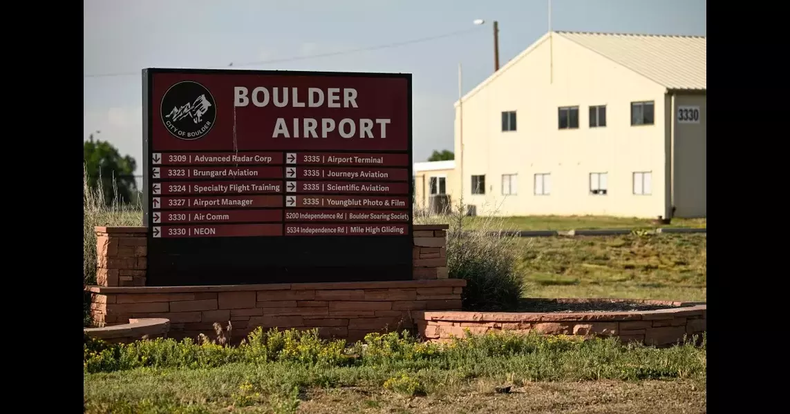 Boulder airport financial analysis draws criticisms from community