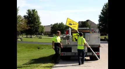 Kane County community pools money to install turtle crossing signs