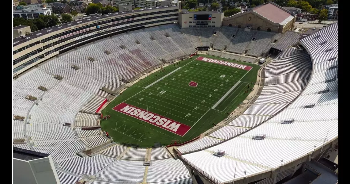 Camp Randall to begin selling alcohol at football games this year