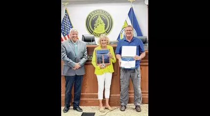 Franklin lauds long-time volunteer, car show organizer