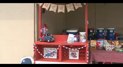 The lemonade stand raising money for Sanford’s Pediatric Oncology Department