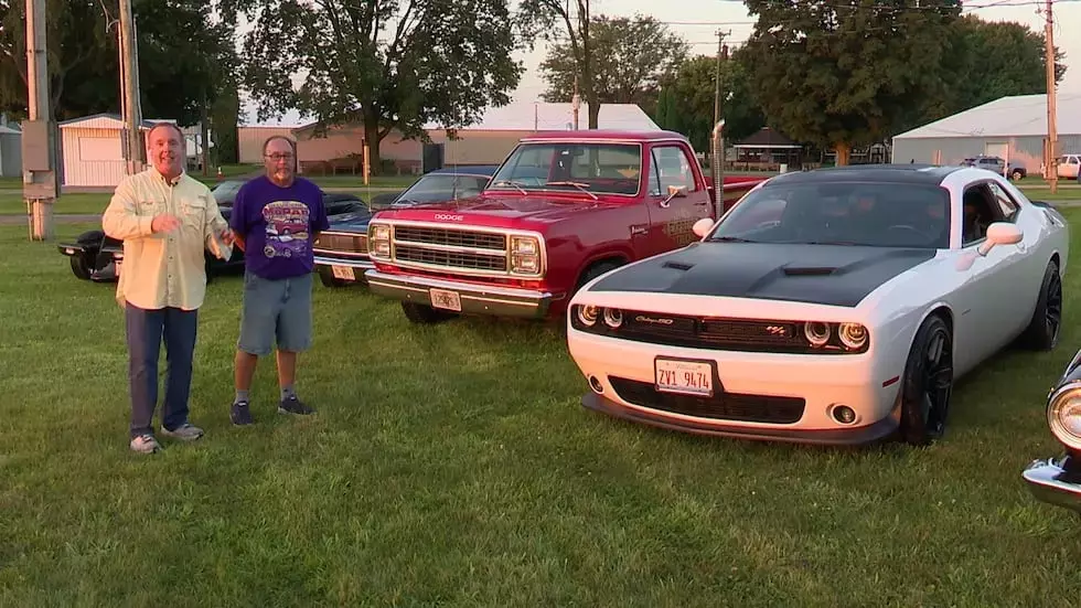 Belvidere hosts 33rd annual Mopar Car Show