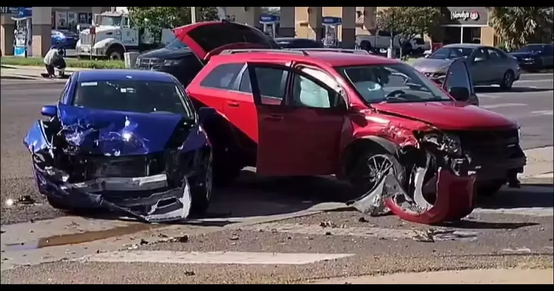 Child thrown from car in north Laredo crash