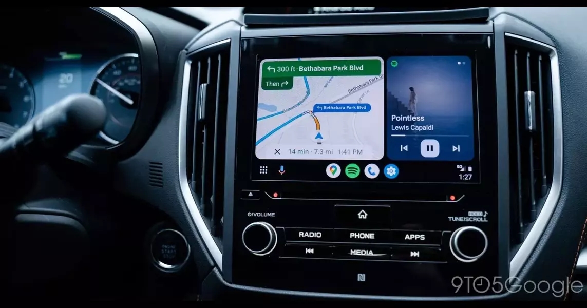 Android Auto appears to be adding support for controlling your car’s radio