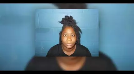 Ark. woman charged with leaving kids in home with no food, AC