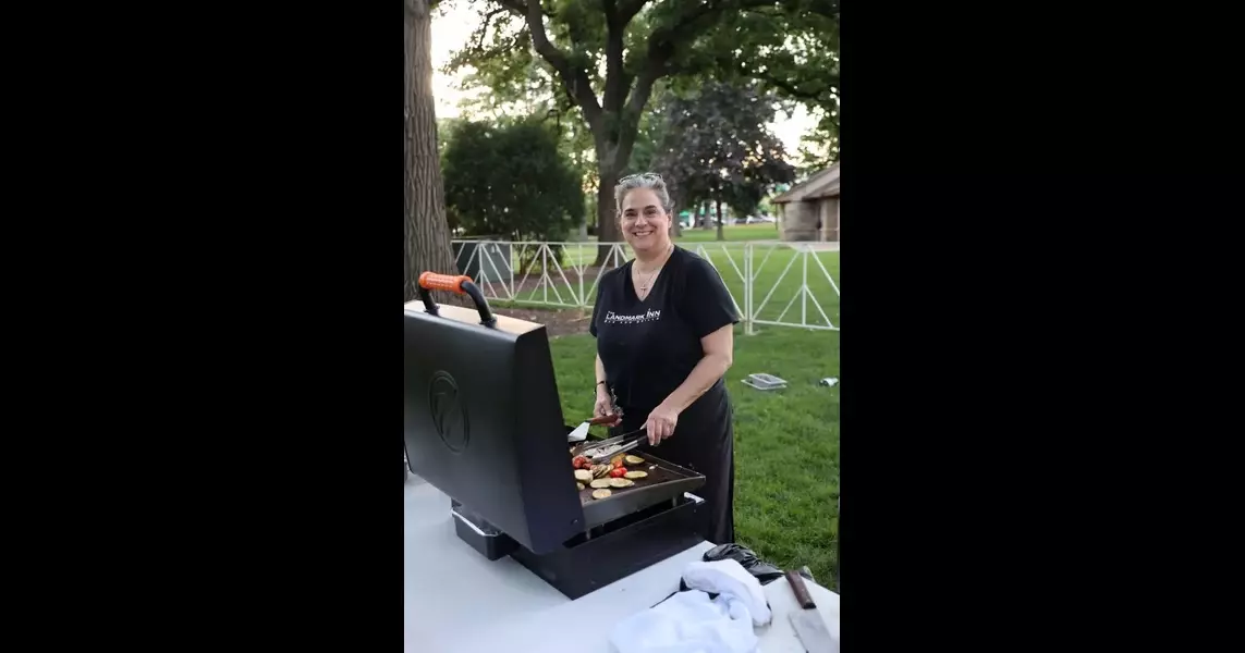 Northbrook Park District and restaurant form food and beverage partnership for summer events