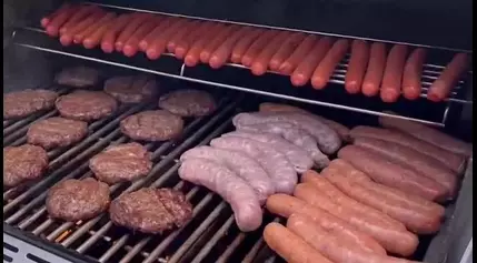 Food left out at cookout can create risk of food poisoning