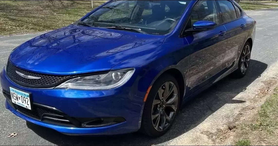 Used Car of the Day: 2015 Chrysler 200S