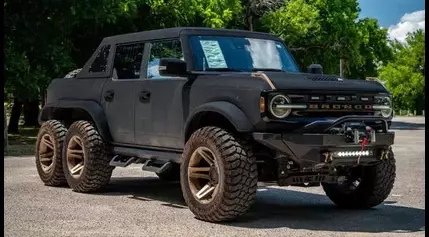 Even Cars & Bids Commenters Don’t Understand This Kevlar-Bodied Ford Bronco 6X6