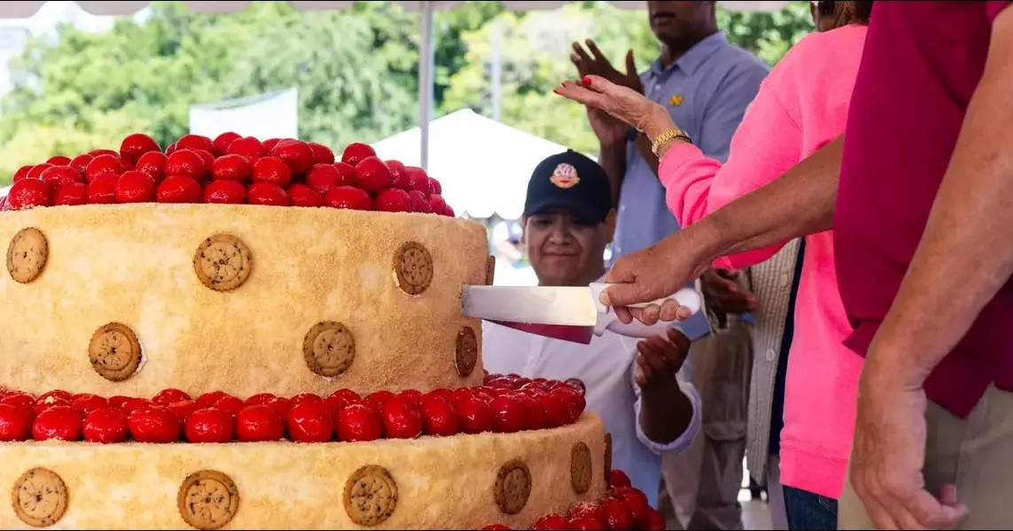 Taste of Chicago 2024 Will Include 40 Food Vendors Over Three Days in Grant Park