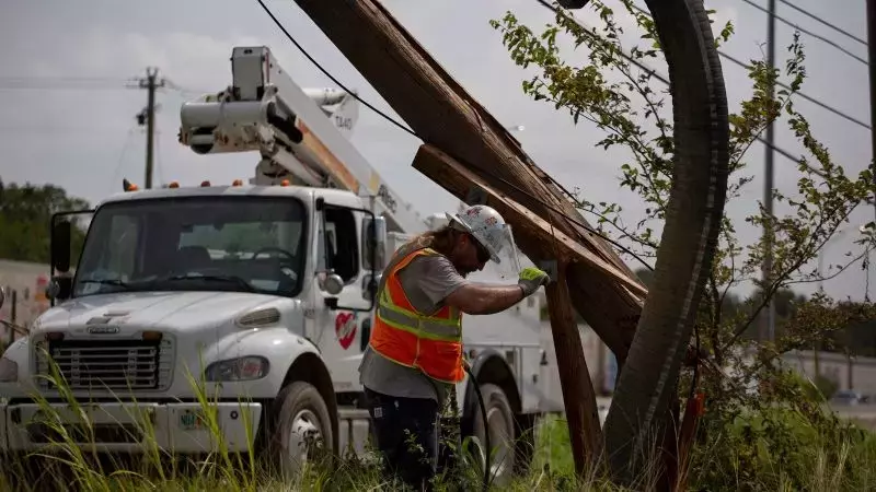 Texas needs money to keep the lights on during extreme weather. It’s funding more fossil fuel instead