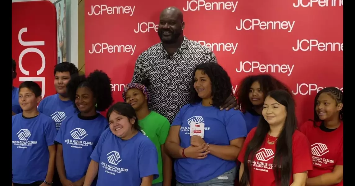 NBA legend Shaq takes 20 kids back-to-school shopping at JCPenney in North Texas