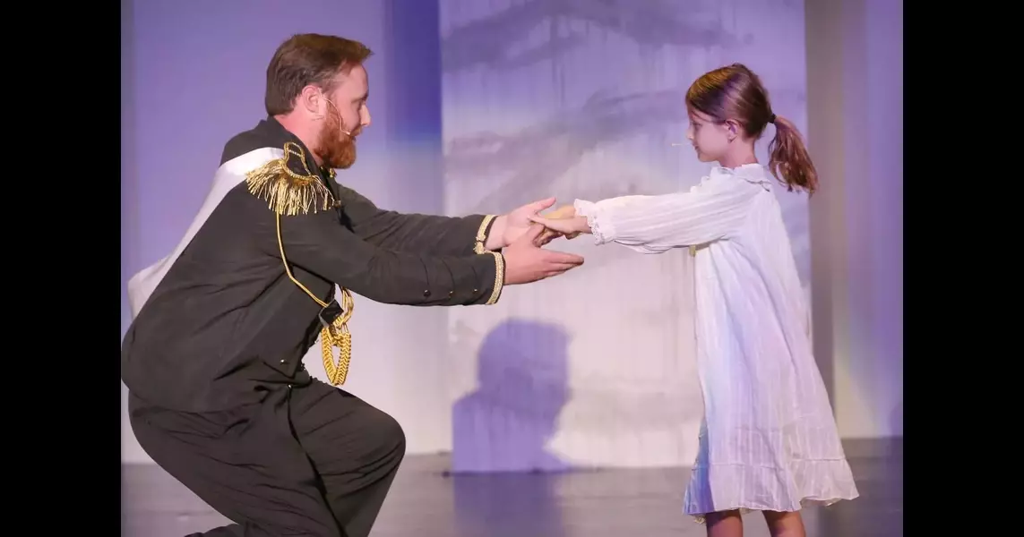 Gritty story, soaring music in ‘Anastasia’ on La Salle stage