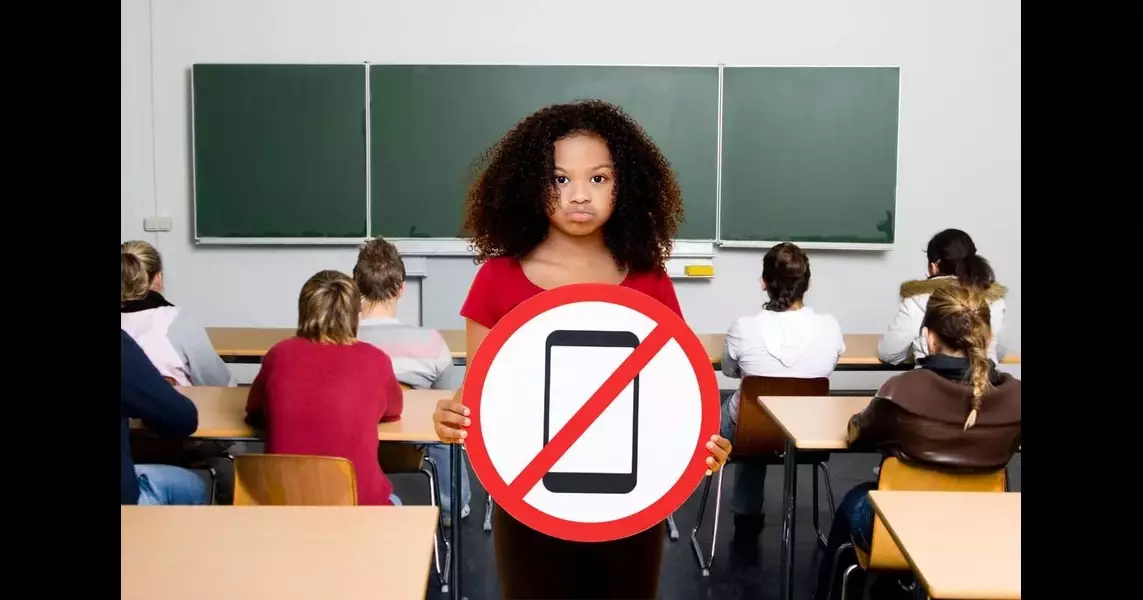 This South Dakota School Says No Electronic Devices For Kids