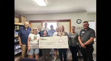 Perry Area Emergency Food Council receives ,000 donation from First Interstate Bank