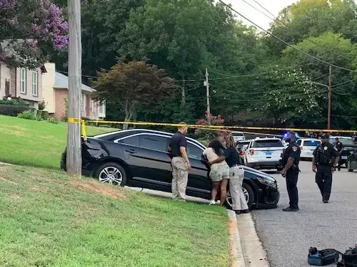 Man, woman, child found shot to death in car near Birmingham park