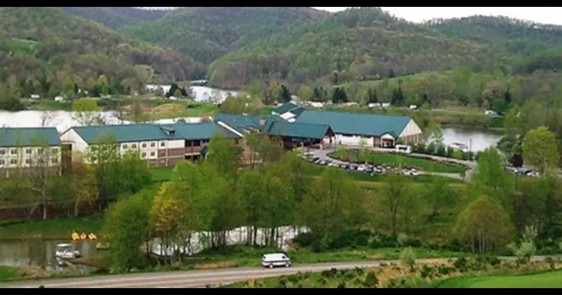 Mountaineer Food Bank to hold annual Tee to Table golf tournament fundraiser