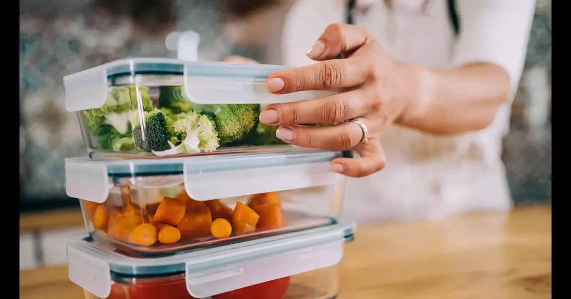 Food Storage Mistakes That Are Twice As Dangerous During Summer