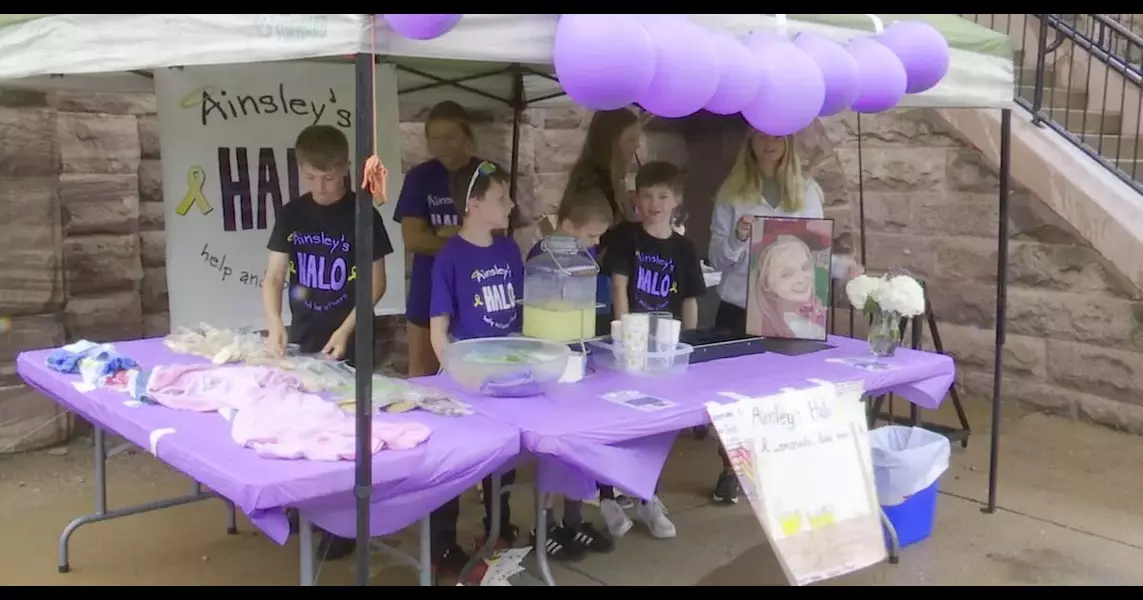 Marquette Kids Club sells lemonade to benefit Ainsley’s HALO