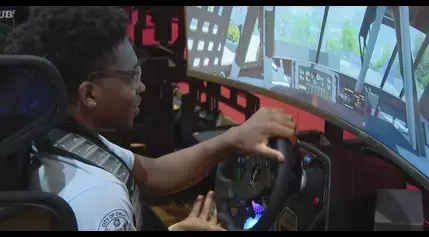 Chicago kids get revved up for NASCAR Street Race