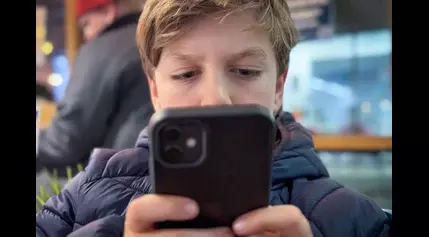 Schools Are Banning Phones. Parents Can Help Kids Adjust