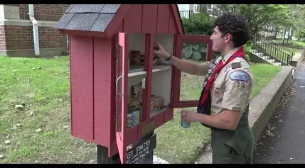 Fairfield Warde HS student creates roadside food pantry