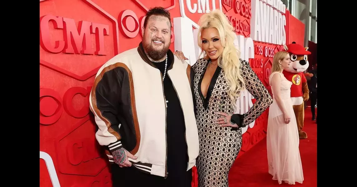 Jelly Roll and Wife Bunnie XO Plan to Welcome Kids Via Surrogate