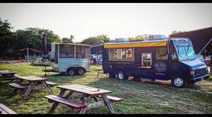 Austin Barbecue Restaurant LeRoy & Lewis Is Closing Its Truck