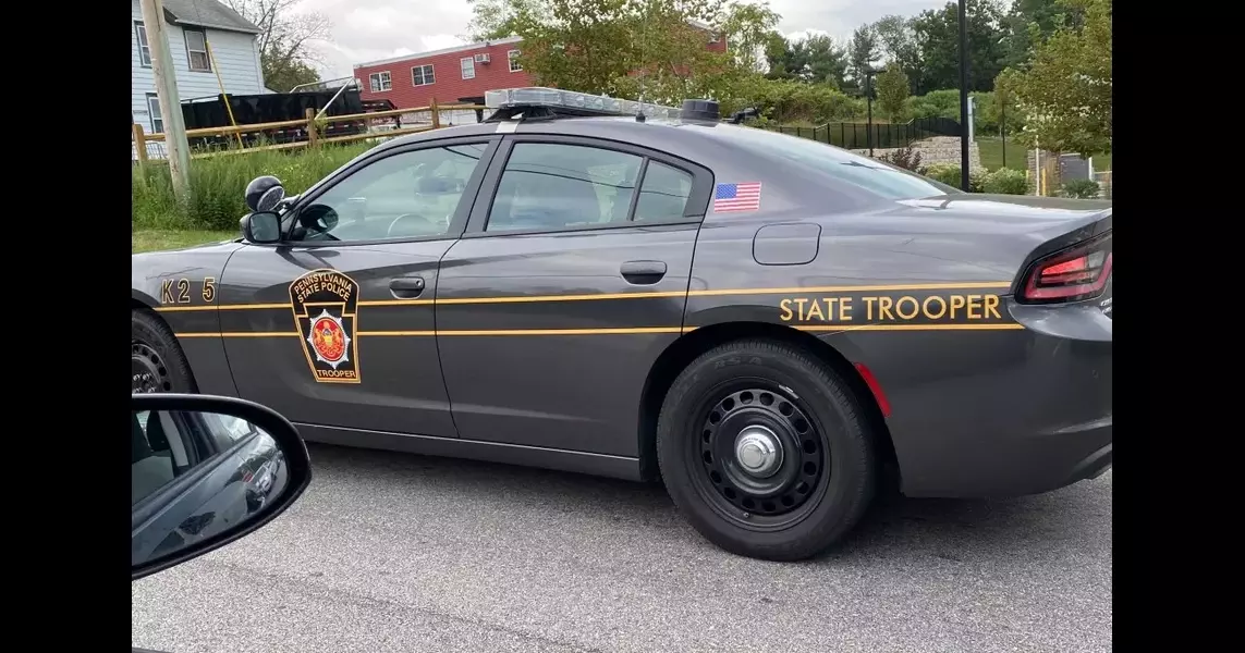 Spike strips stop car fleeing state troopers on I-95 in Ridley Township