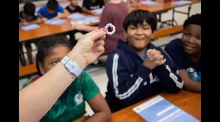 Fort Worth Museum of Science and History encourages kids to be space scientists