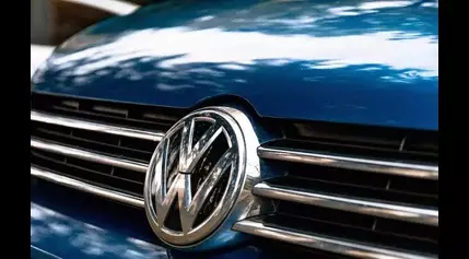 Volkswagen and Stellantis dominate car sales in Europe