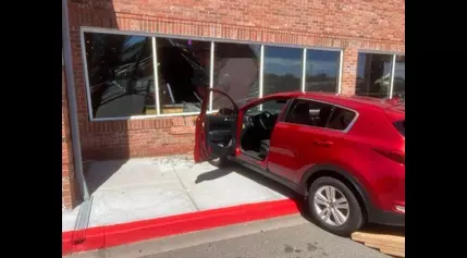 One injured after car crashes into Panera Bread in Greenwood Village