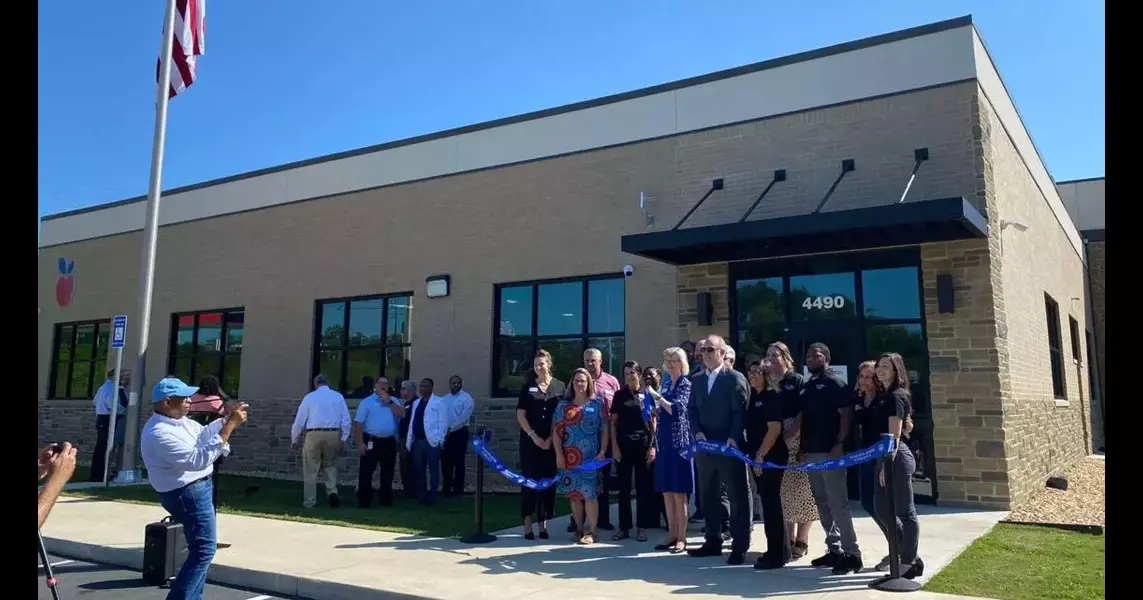 Middle Georgia Community Food Bank holds ribbon cutting to celebrate new renovations and expansion