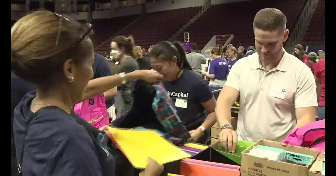 Cradles to Crayons fills 75,000 backpacks with school supplies for kids across Massachusetts – Boston News, Weather, Sports