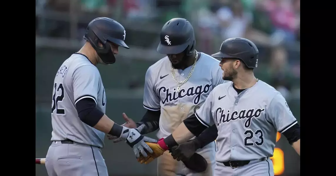 White Sox beat A’s to snap losing streak at 21 games, 1 shy of sole possession of American League record