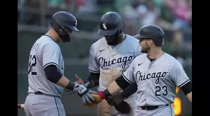 White Sox beat A’s to snap losing streak at 21 games, 1 shy of sole possession of American League record