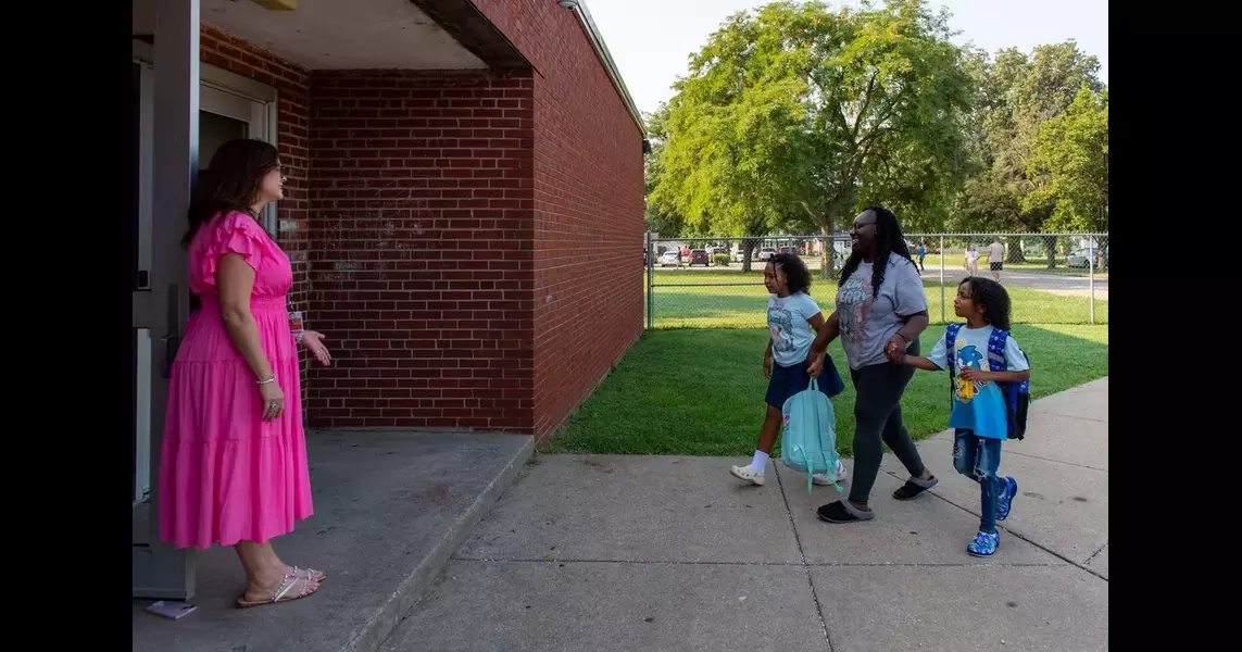 EVSC students arrive for first day of school