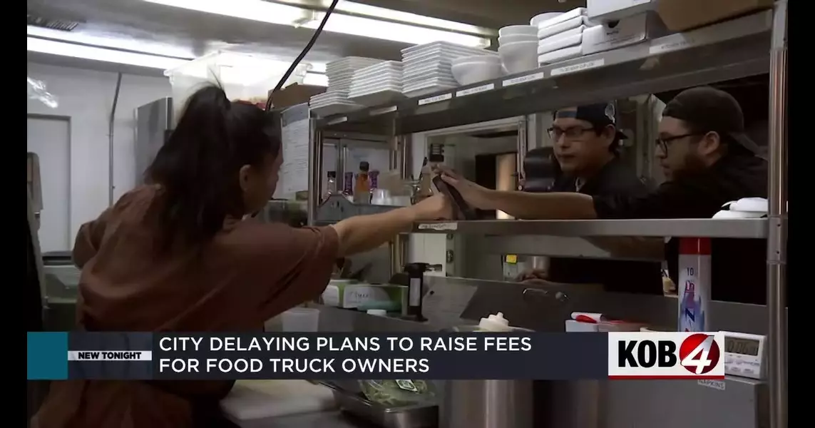 City of Albuquerque to delay raising fees for food truck owners