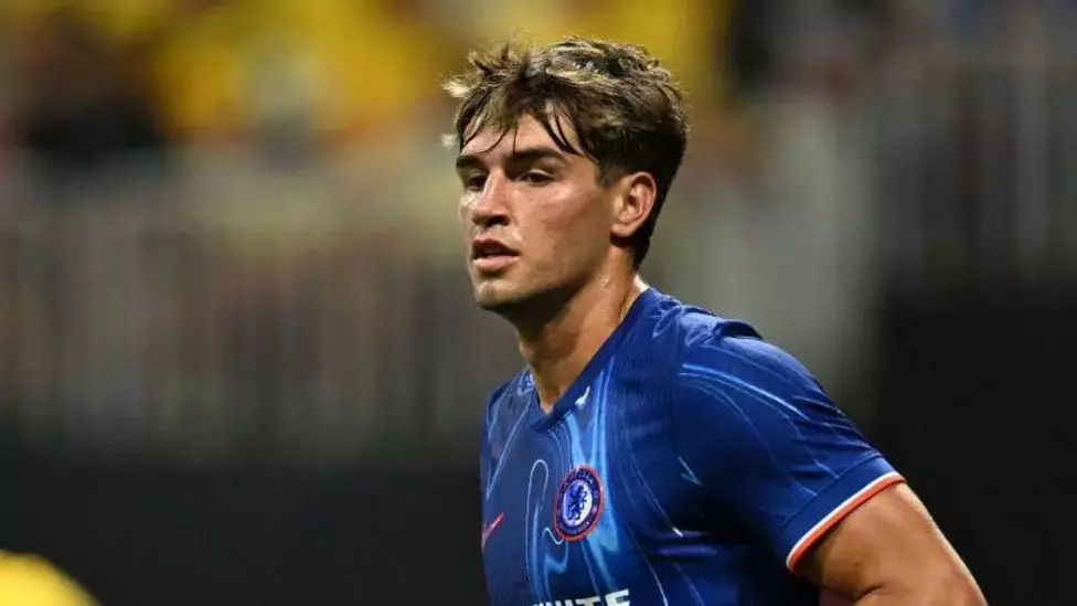 Marc Guiu: Chelsea teenager denies he rejected Barcelona over money