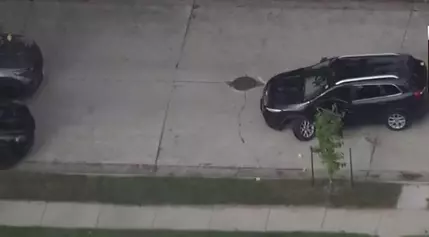 Witness: Attempted car theft and shootout in West Allis