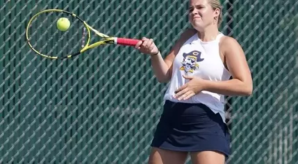 #10 Crookston Pirate Girls Tennis beats #4 ranked Litchfield and Delano