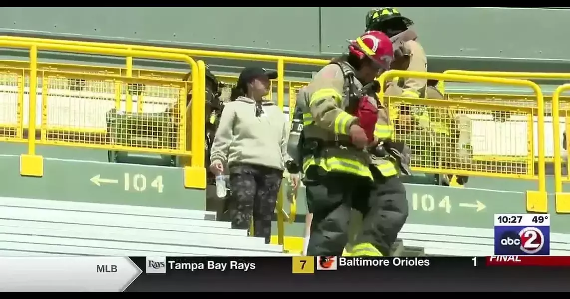 12th annual Memorial Stair Climb at Lambeau Field raises money for fallen firefighters