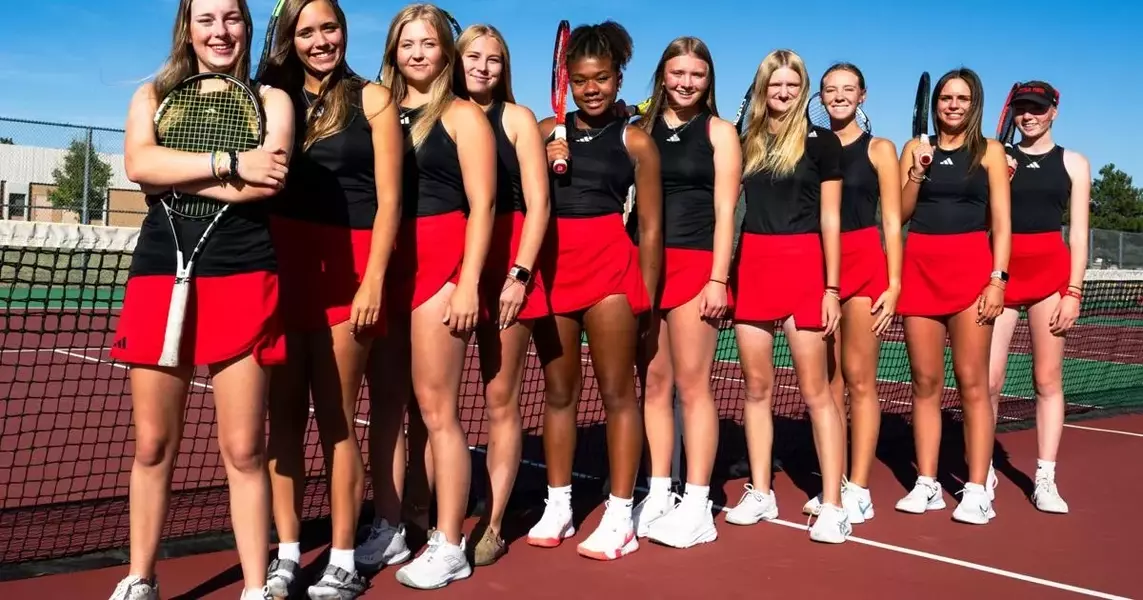 Central girls extended tennis title run in dominant fashion