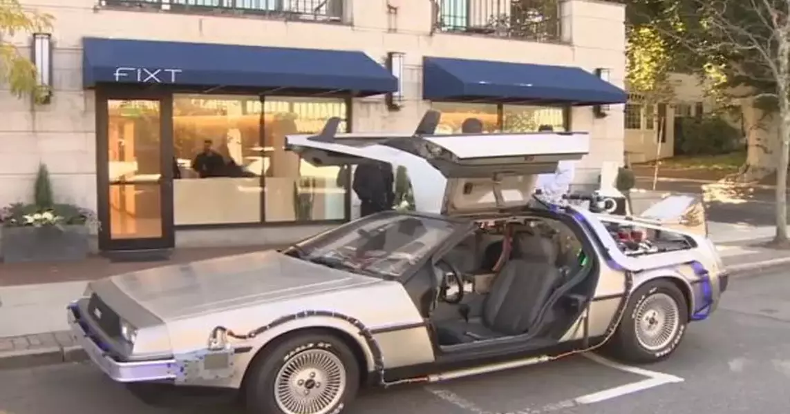 Wellesley dentist spreading smiles with ‘Back to the Future’ car – Boston News, Weather, Sports