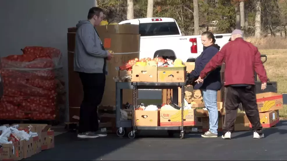 Kirtland Community College hosts food drive to help local families