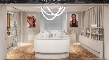 You can now buy Mejuri jewelry at Holt Renfrew