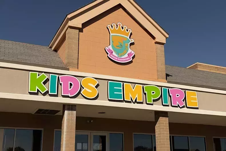 Indoor play park Kids Empire opens new Lenexa location